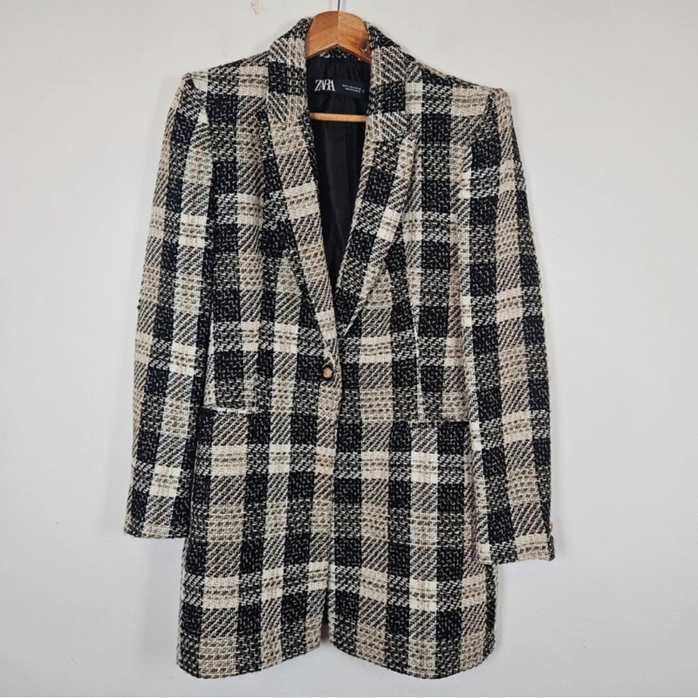 Zara Black and Cream Plaid Jacket